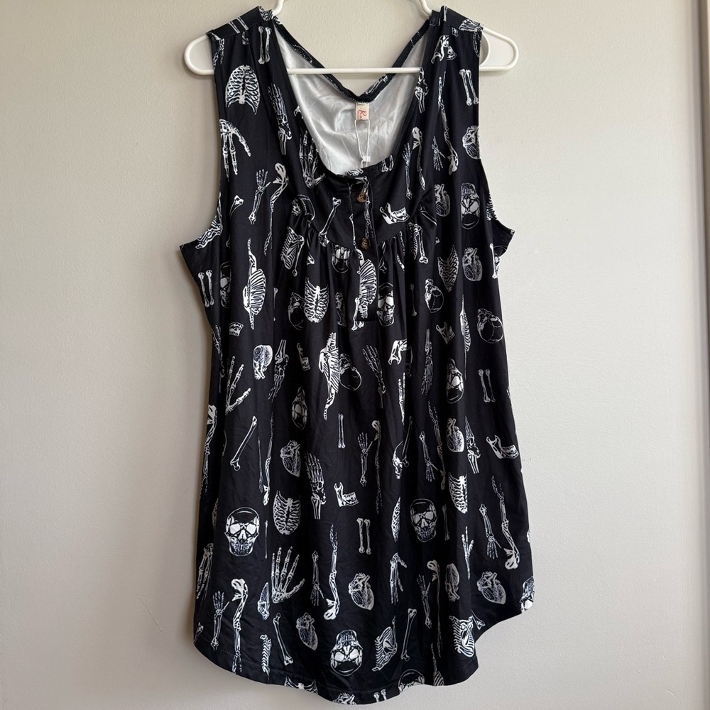 Roshop Sz 2XLWomen's 2 Button Skeleton Bones Tank Top NWT